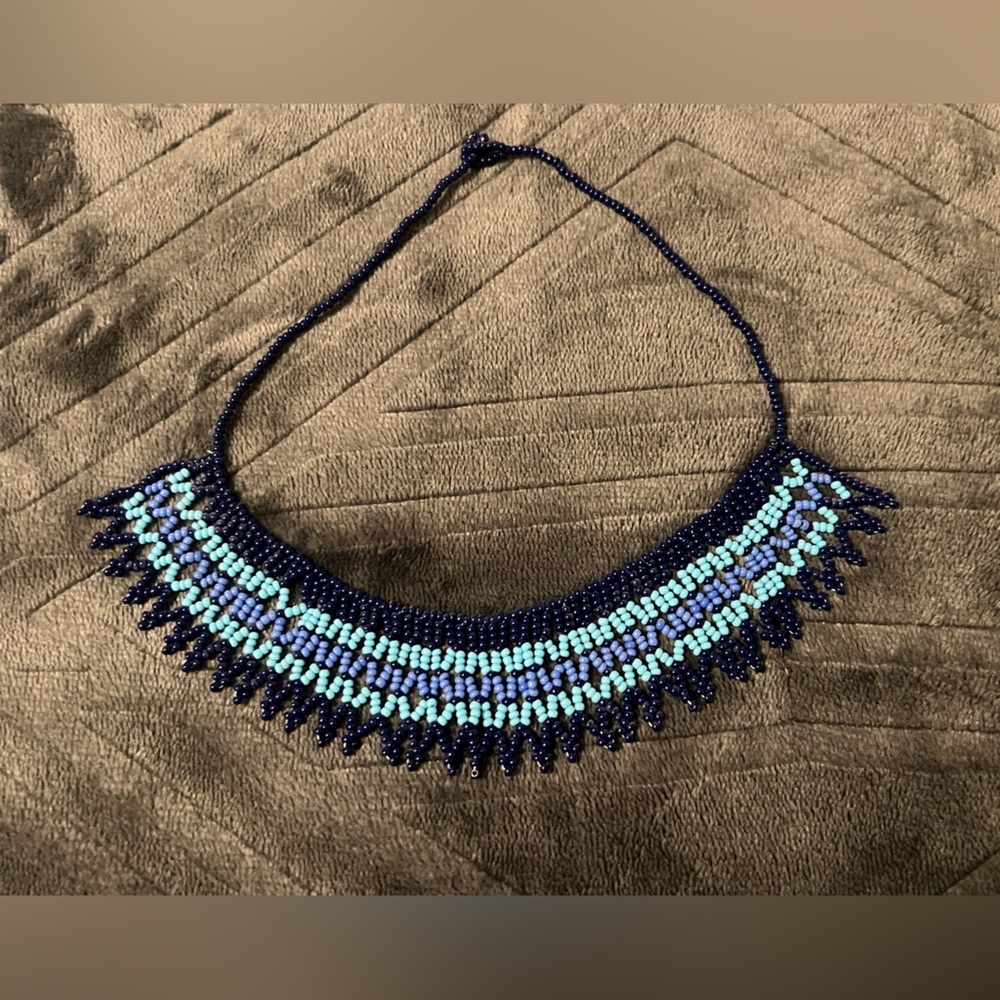 Chic Beaded Necklace - Dark Blue and Light Blue